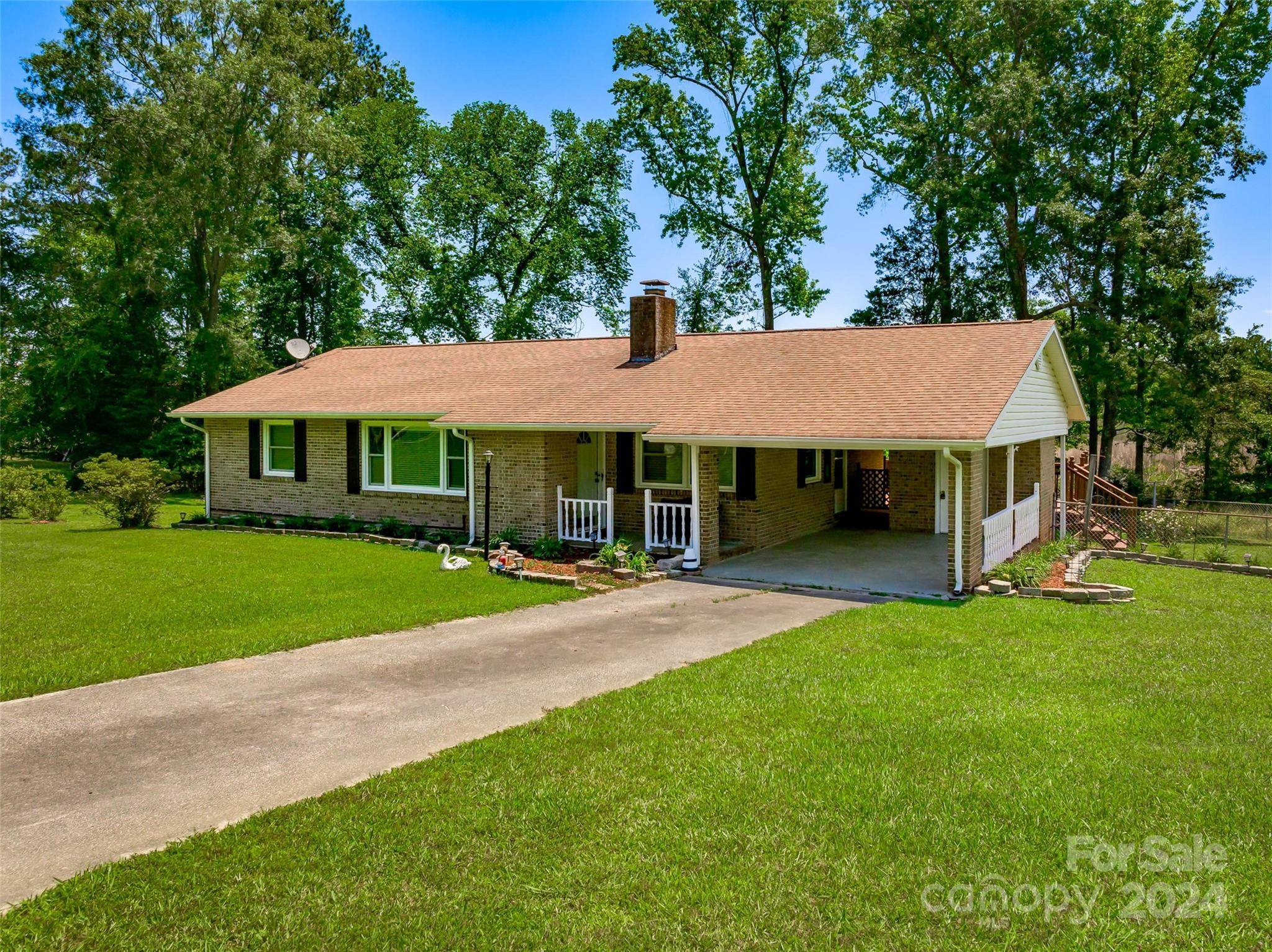 Great Falls, SC 29055,178 Wildwood RD