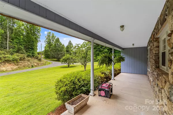 Marion, NC 28752,1128 Old Clear Creek RD
