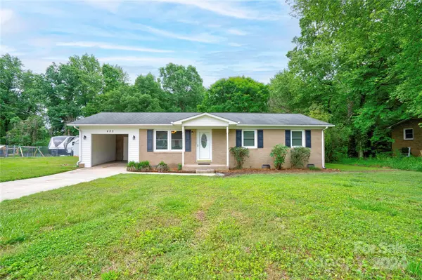 405 Meadow LN, Kings Mountain, NC 28086