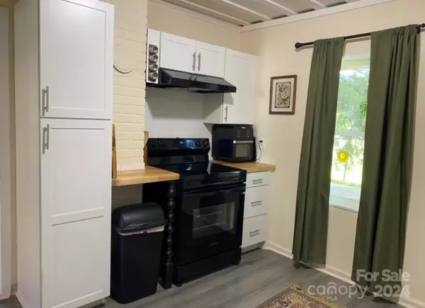 Rutherfordton, NC 28139,104 Riley CT