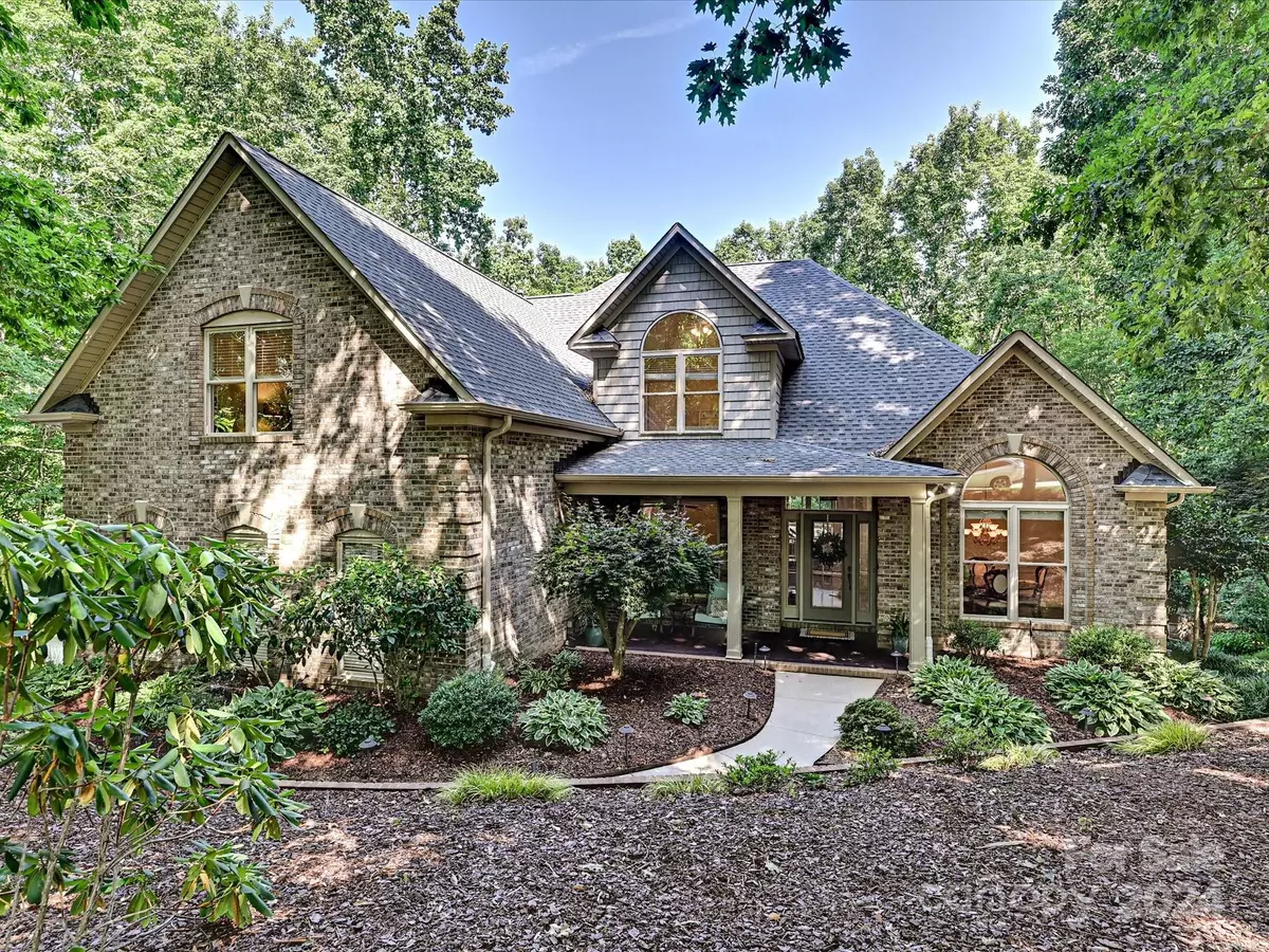 Davidson, NC 28036,4931 Spring Chase WAY