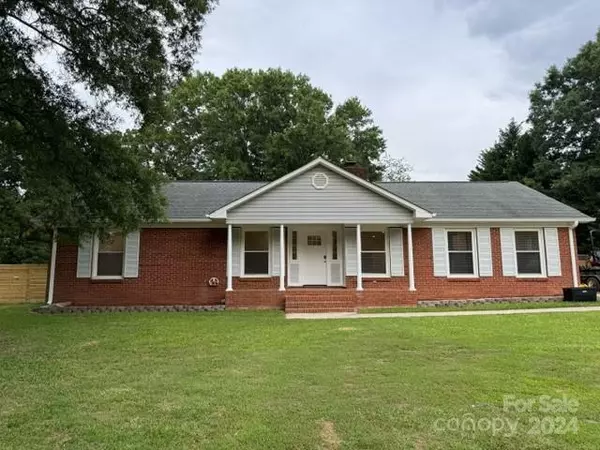 1405 Southwood PL,  Monroe,  NC 28110