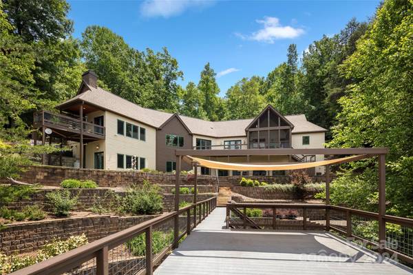 Lake Lure, NC 28746,235 Deerwood DR