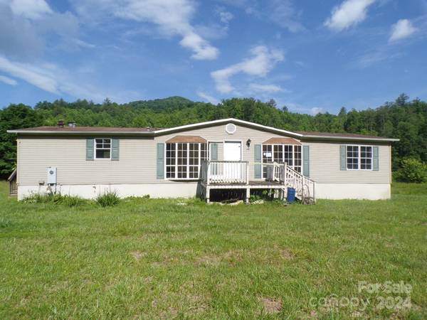 12458 Nc 209 HWY, Hot Springs, NC 28743