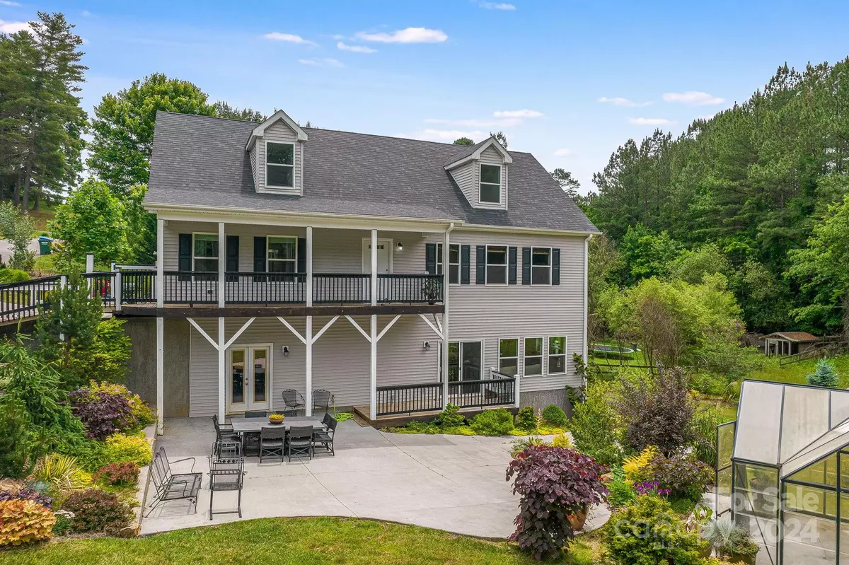 Weaverville, NC 28787,6 Hampton LN