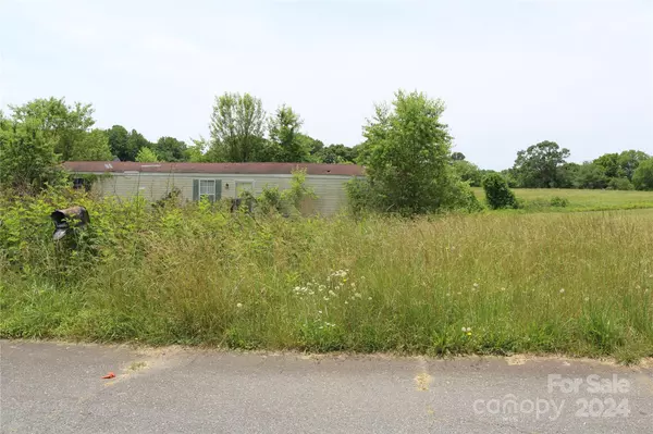 Lawndale, NC 28090,137 Gatewood DR