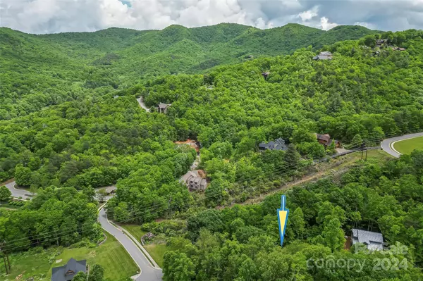 26 Old Lafayette LN, Black Mountain, NC 28711