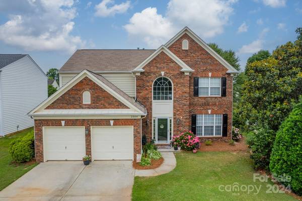 2504 Stirrup Ridge LN, Charlotte, NC 28270