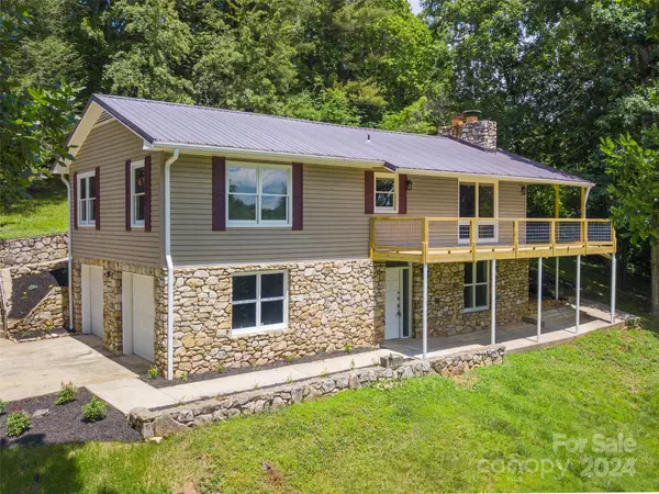 261 Old Leicester RD, Asheville, NC 28804