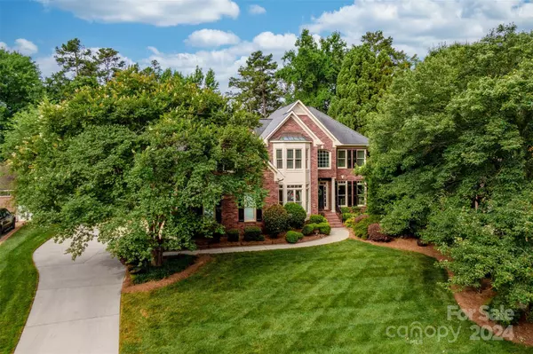 2531 Providence Hills DR, Matthews, NC 28105
