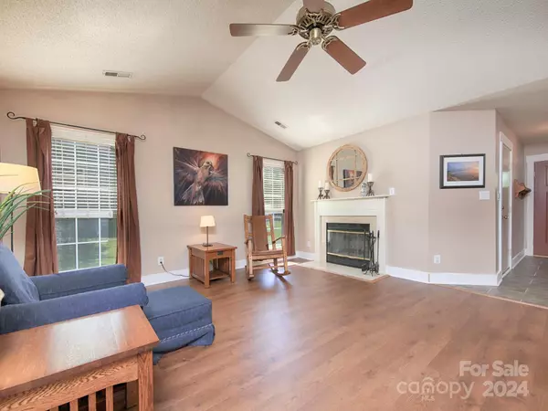 Huntersville, NC 28078,16312 Amber Field DR
