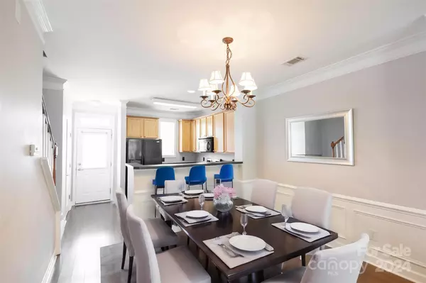 Davidson, NC 28036,16906 Summers Walk BLVD