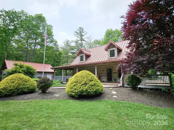 Spruce Pine, NC 28777,79 Pack DR