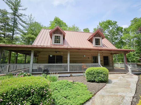 Spruce Pine, NC 28777,79 Pack DR