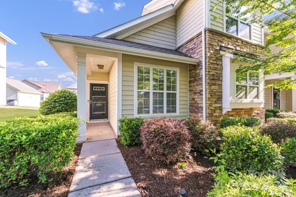 8016 Lynwood SQ, Waxhaw, NC 28173