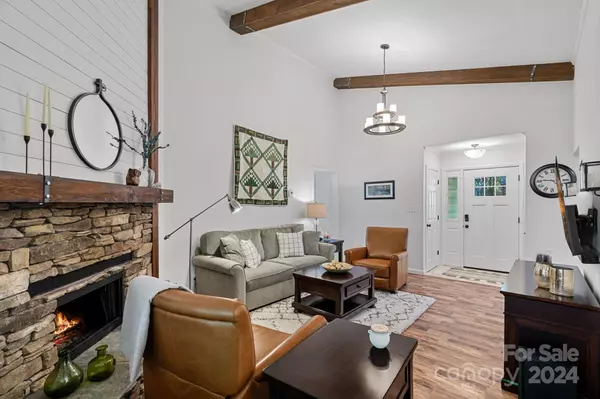 Charlotte, NC 28211,6320 Pineburr RD