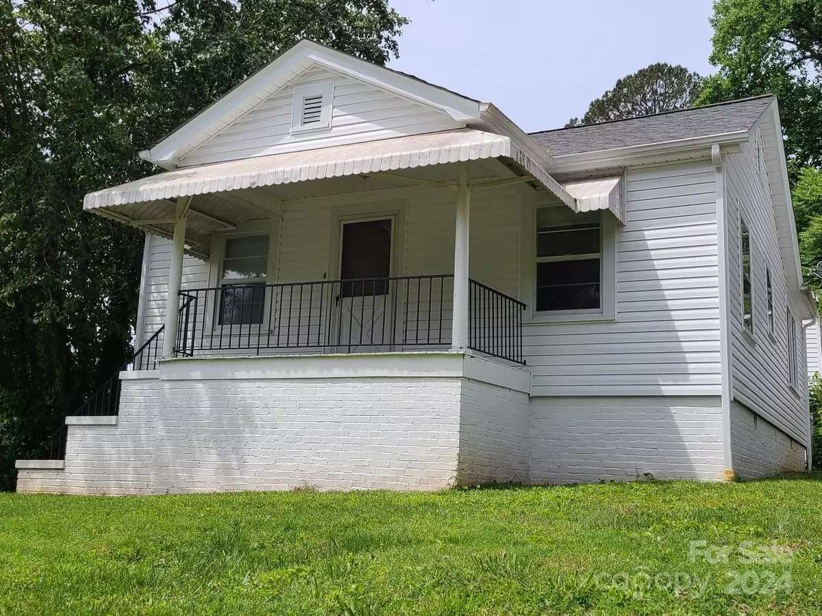 Lenoir City, NC 28645,530 Main ST SW