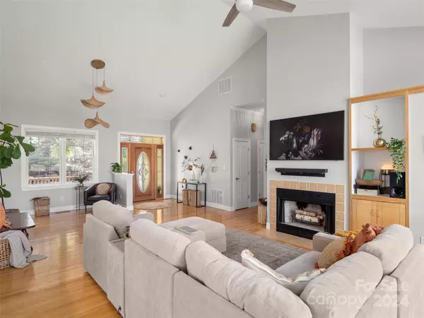 Mills River, NC 28759,35 Cedar DR