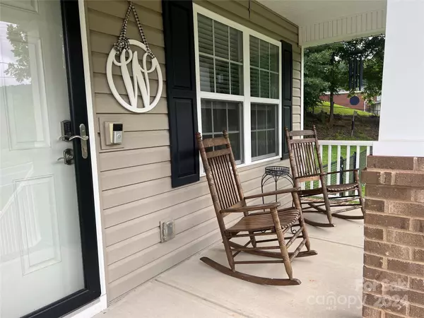 Kings Mountain, NC 28086,737 Ray ST