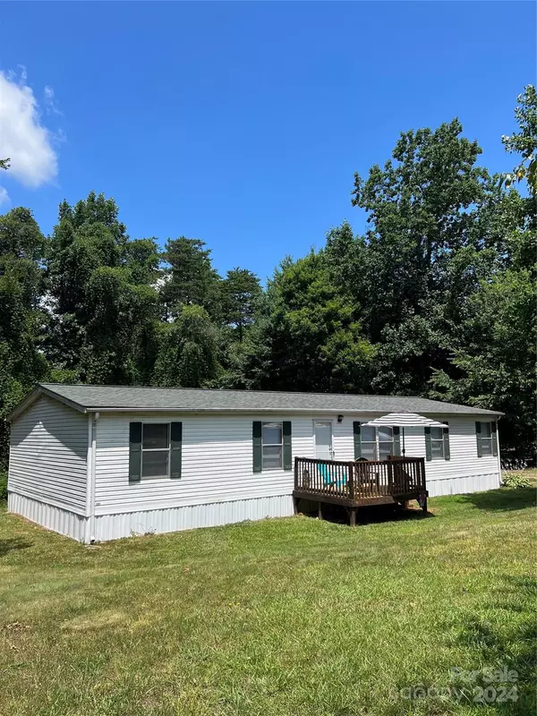 151 Dorothy LN, Mooresville, NC 28117
