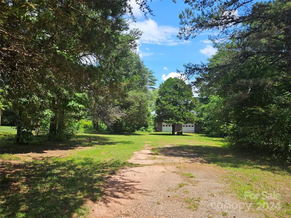 Statesville, NC 28625,0000 Midway RD