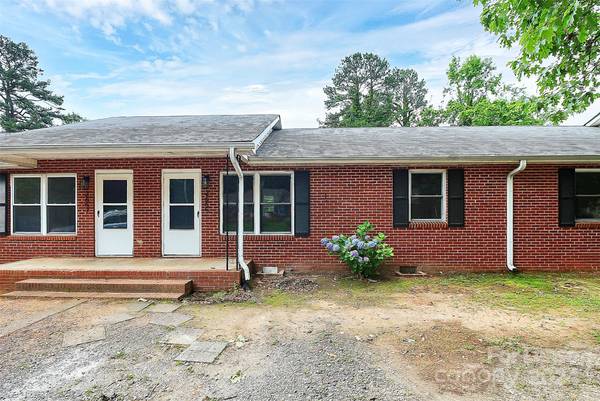 2655 Aden AVE, Gastonia, NC 28054