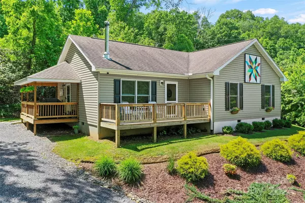 Clyde, NC 28721,65 Maloney LN