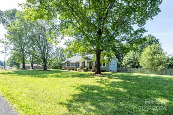 Salisbury, NC 28147,1225 Edgewood CT