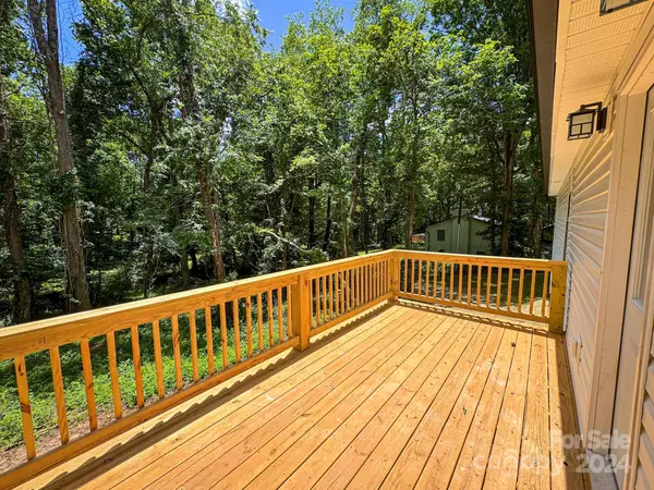 Arden, NC 28704,1 Erika LN