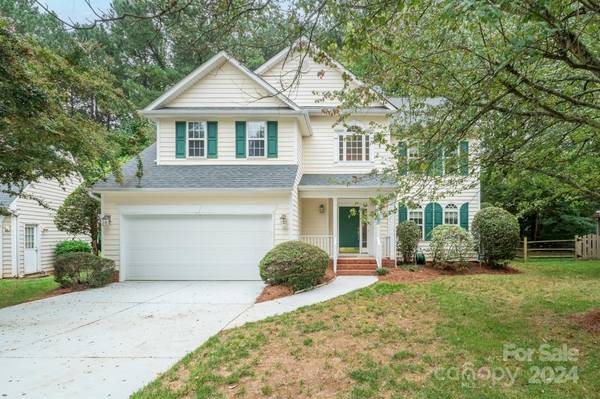 6318 Pink Dogwood LN, Charlotte, NC 28262