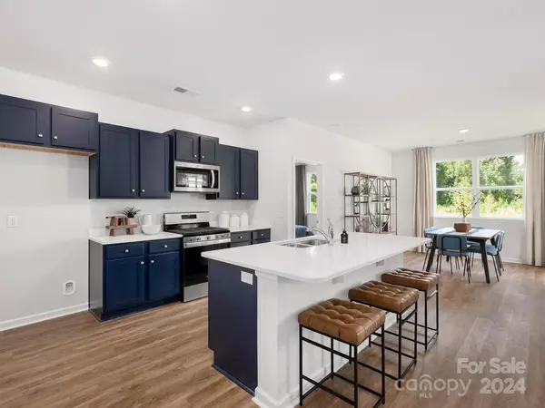 Fletcher, NC 28732,63 Dandelion RD