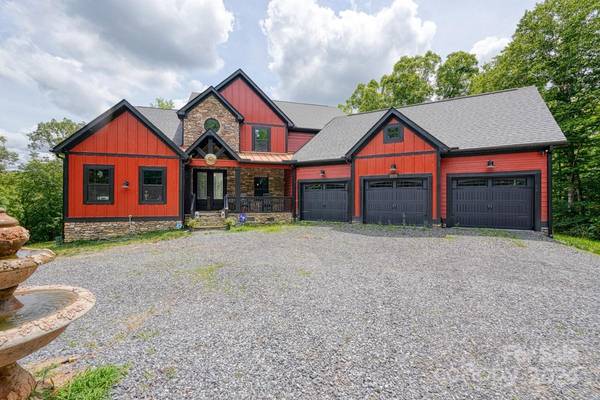 1194 Ninety-nine Island RD, Blacksburg, SC 29702