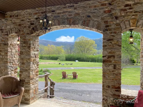 Hot Springs, NC 28743,289 NW Hwy 2570 HWY