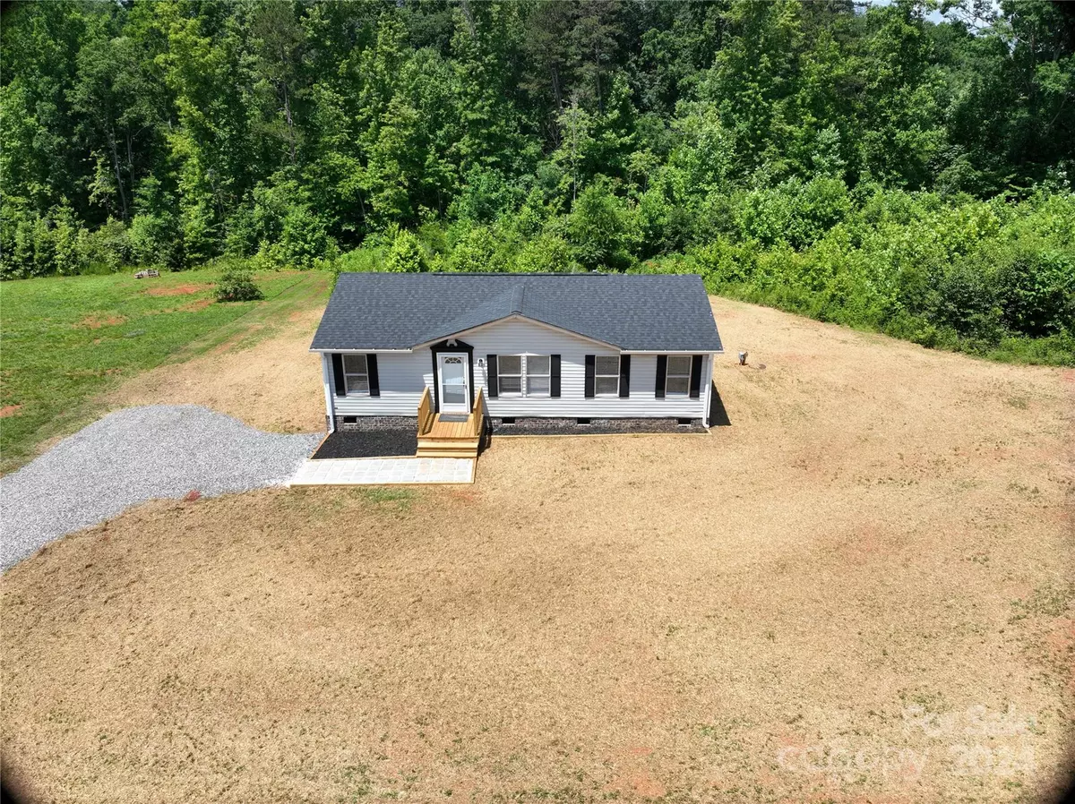 Olin, NC 28660,135 Con Lee DR