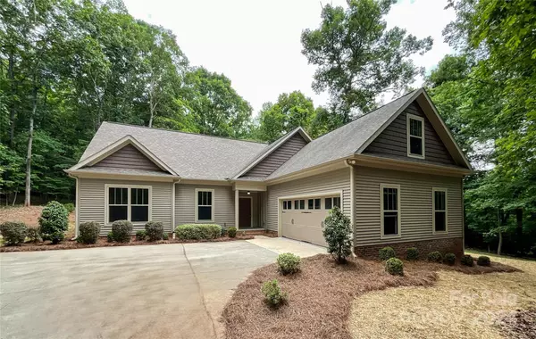 7116 Dorey LN, Waxhaw, NC 28173