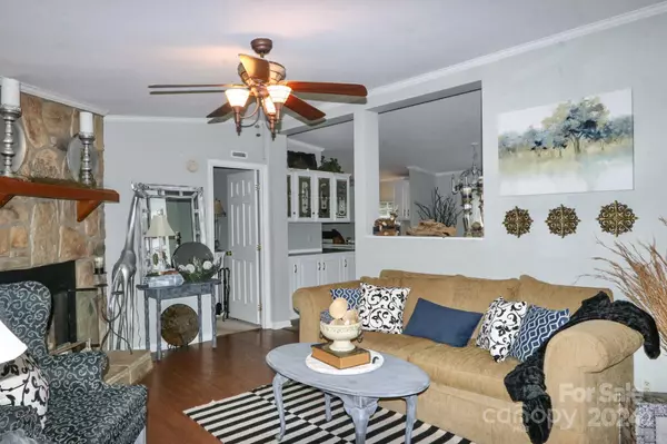 Hamptonville, NC 27020,3040 Maranatha Church RD