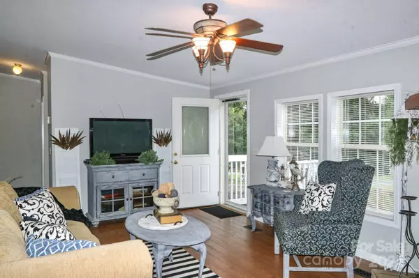 Hamptonville, NC 27020,3040 Maranatha Church RD