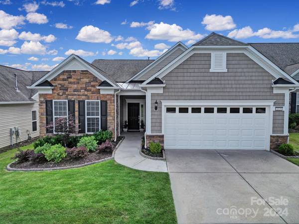 1029 Orchid LN, Fort Mill, SC 29707