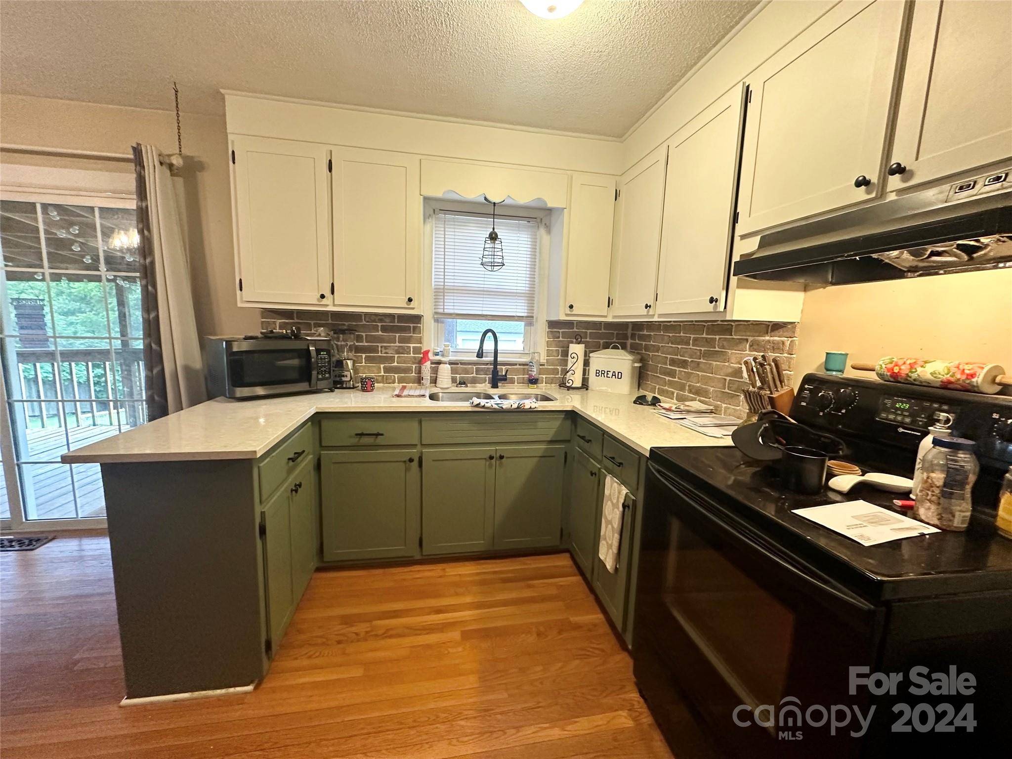 Hudson, NC 28638,4131 Hill PL