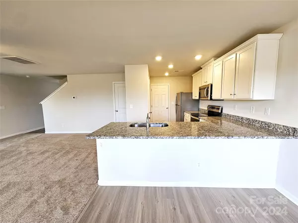 Shelby, NC 28152,218 Aniston LN