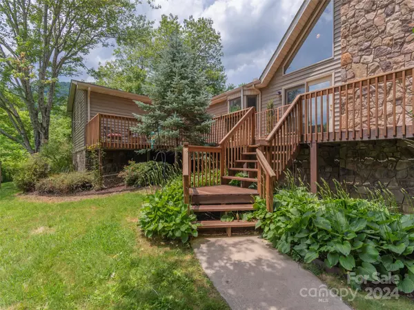 Waynesville, NC 28786,87 David Edwards RD