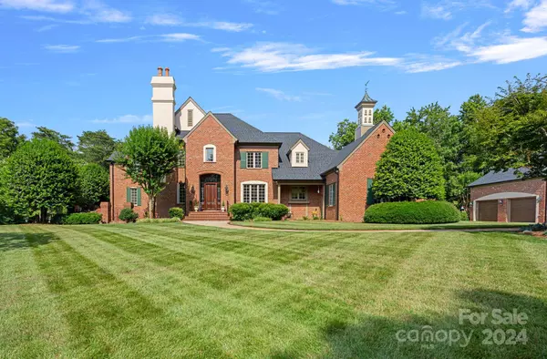 New London, NC 28127,1727 Southpoint LN