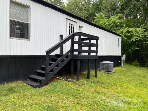 Nebo, NC 28761,194 George DR