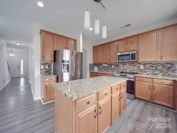 Charlotte, NC 28213,11409 Callahan Mill DR