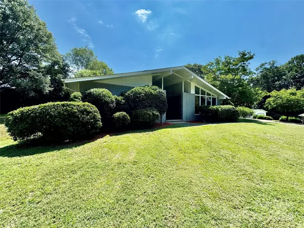 Hudson, NC 28638,623 Woodland ST