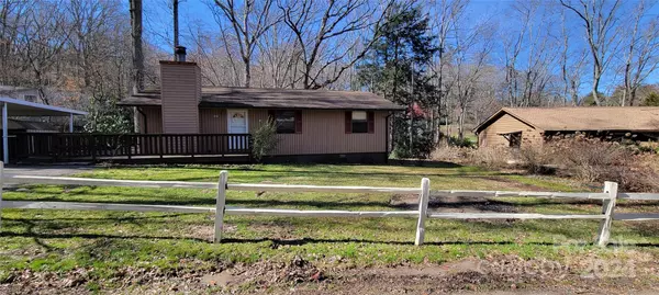 66 Lundy LN,  Waynesville,  NC 28786