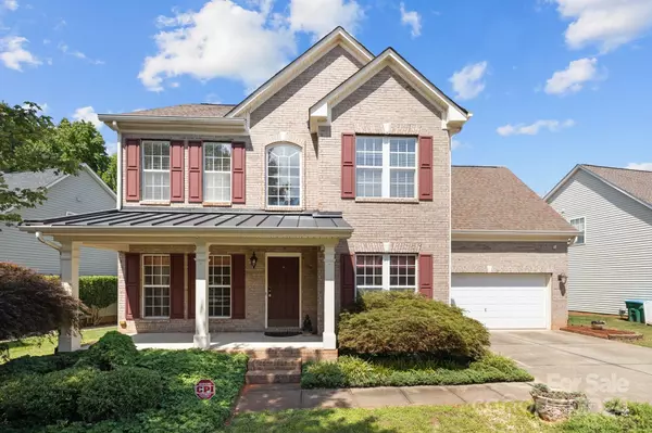 1221 Cochrane Woods LN, Matthews, NC 28105