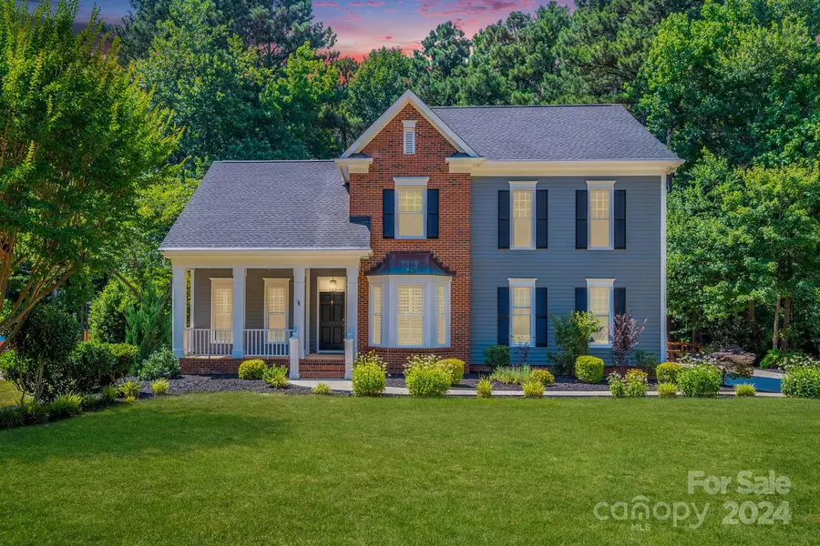 262 Bay Harbour RD, Mooresville, NC 28117