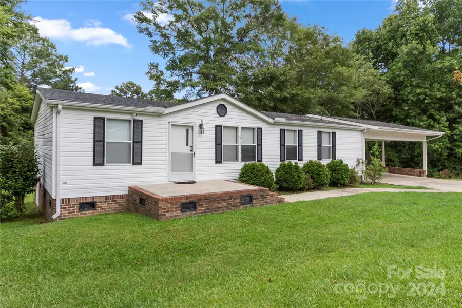 2839 Drew DR, Lancaster, SC 29720