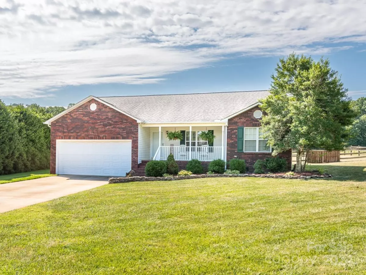 China Grove, NC 28023,1016 Golden Eagle DR
